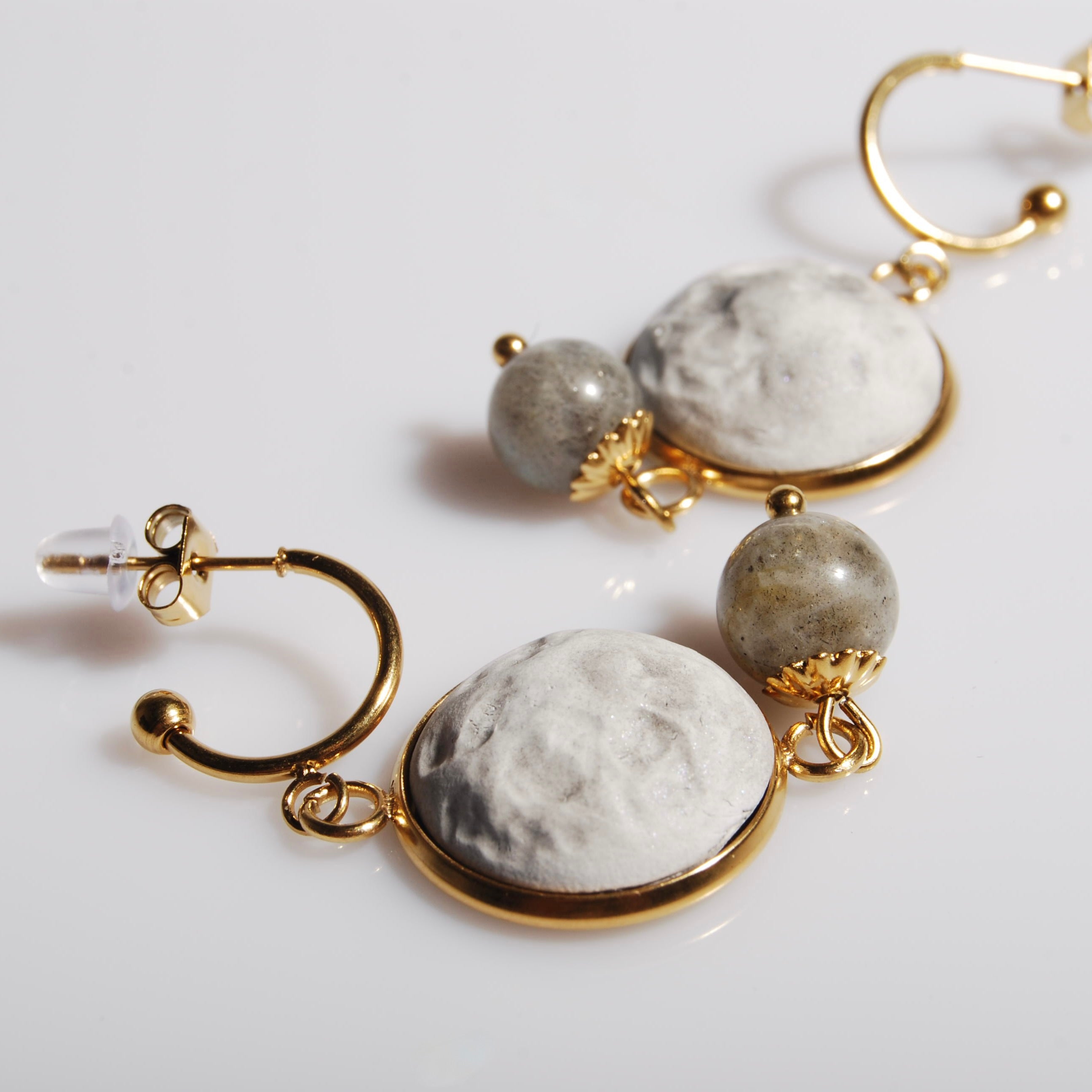 Orecchini Luna - Piatti - Cerchietto Aperto e Labradorite