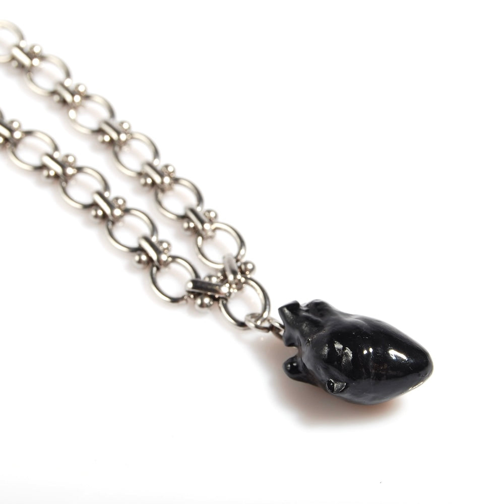 collana catena spessa con pendente cuore anatomico nero