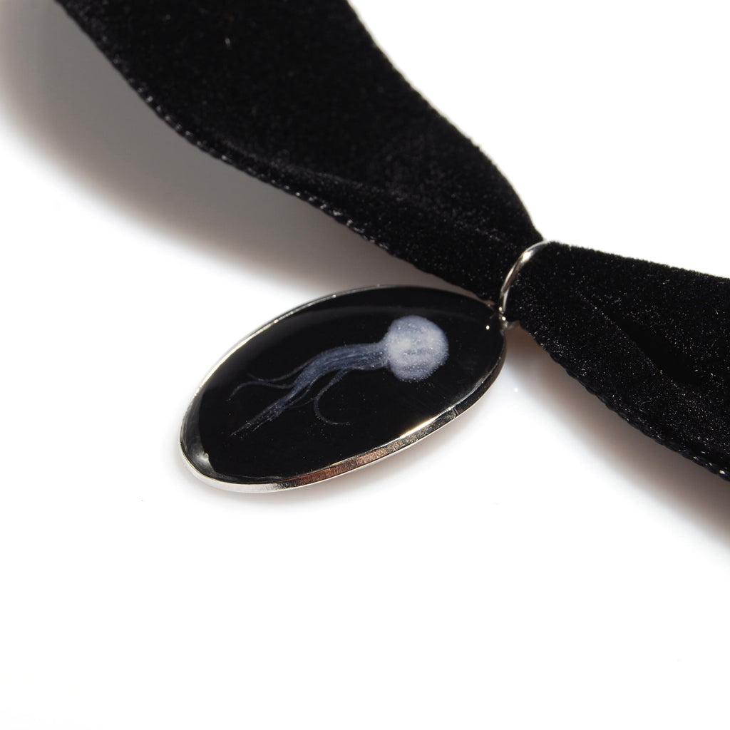 Choker Pendente Medusa Ovale Medio - Velluto Nero