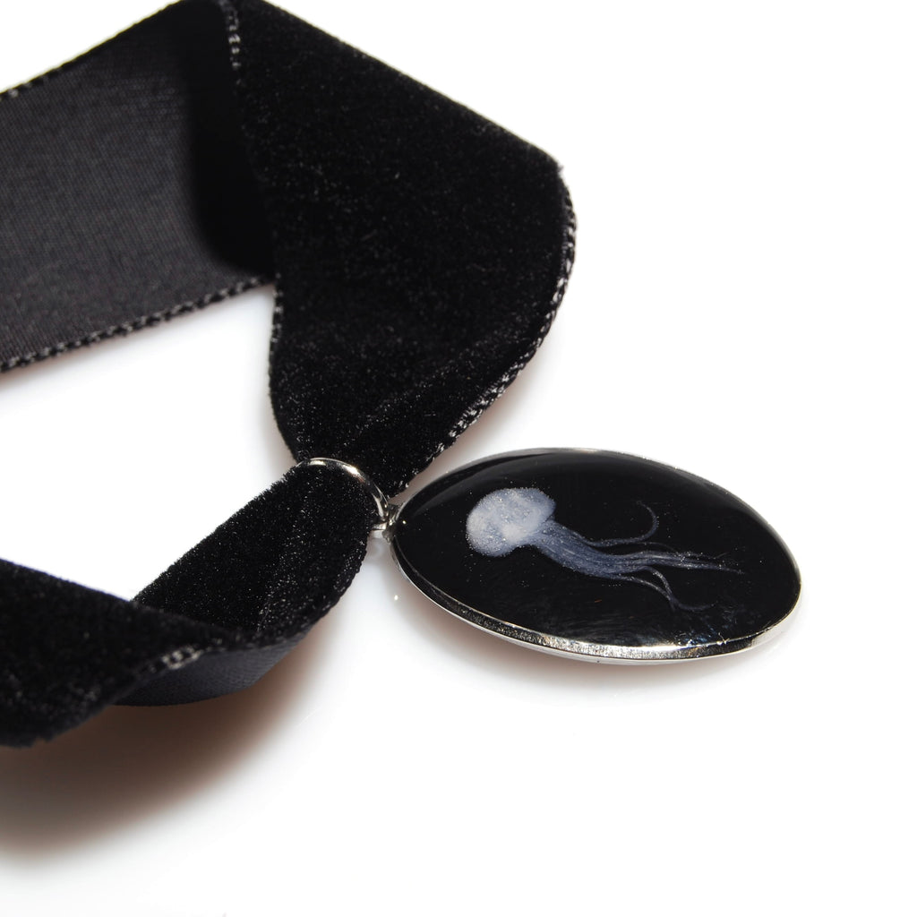 Choker Pendente Medusa Ovale Medio - Velluto Nero