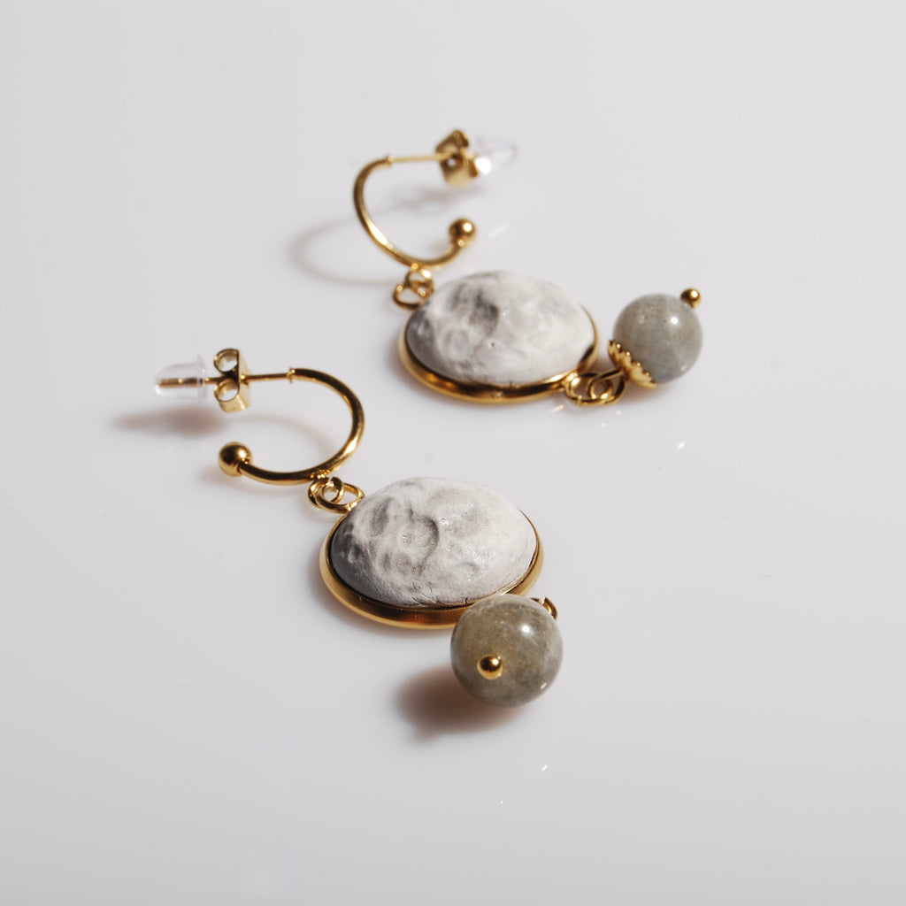 Orecchini Luna - Piatti - Cerchietto Aperto e Labradorite