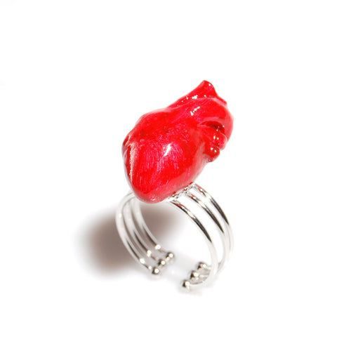 anello base tripla con cuore anatomico rosso