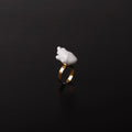 anello cuore anatomico bianco, vista 3/4