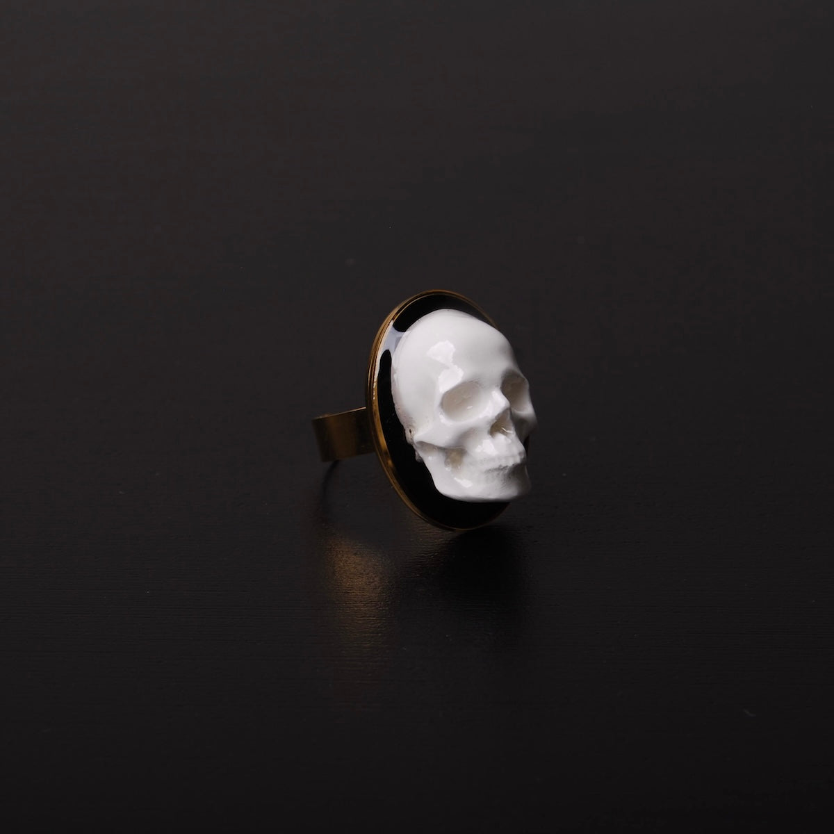 anello teschio cammeo