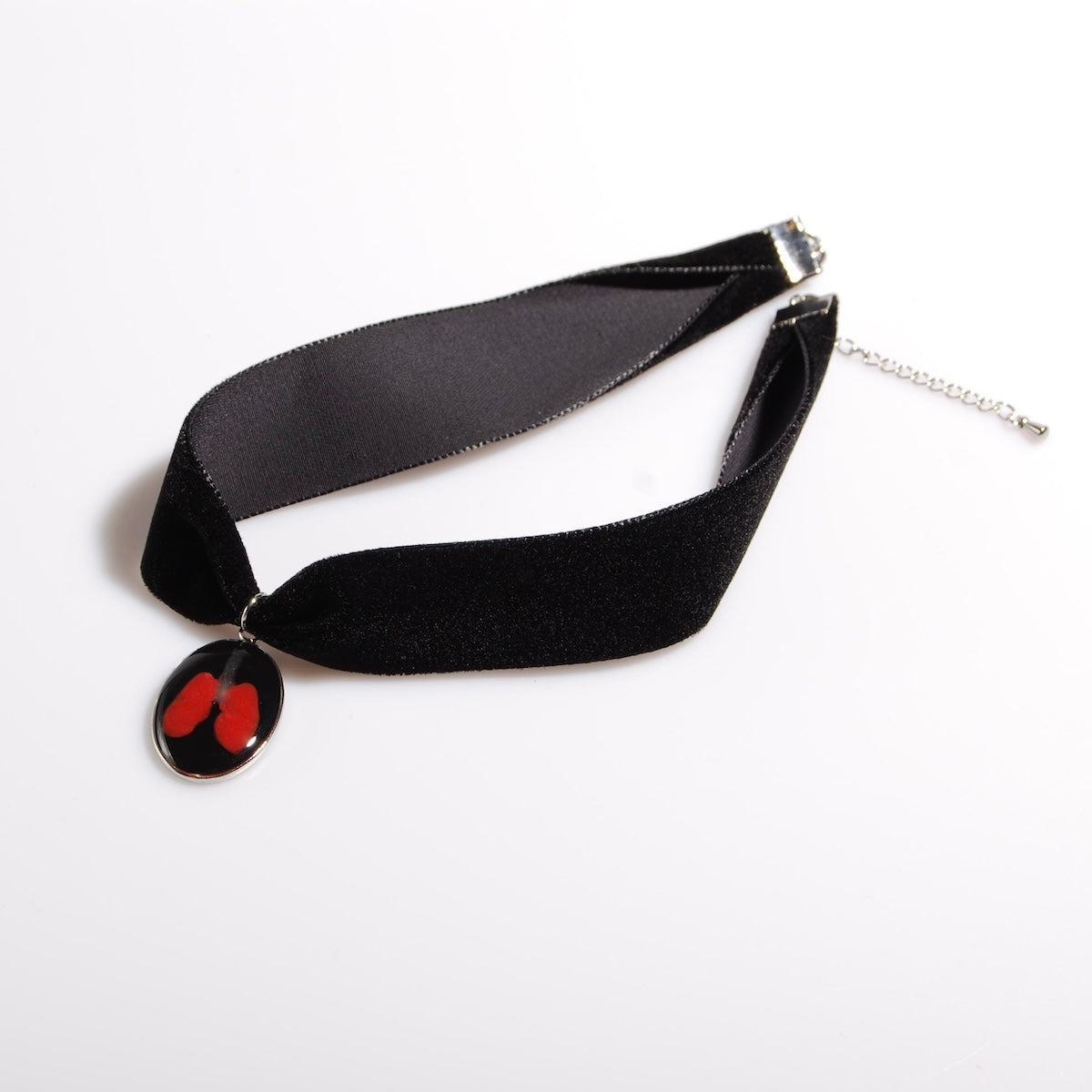 choker in velluto nero con pendente ovale con miniatura di polmoni