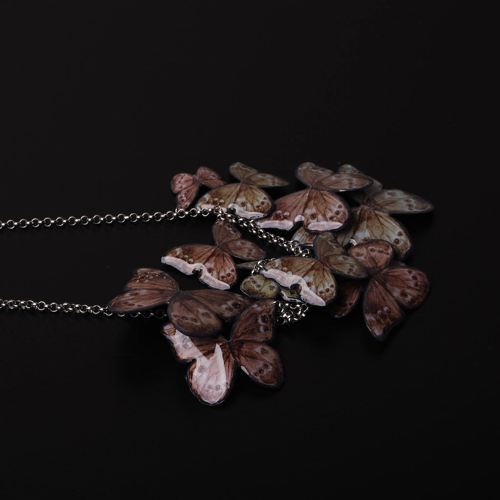 collana sciame di farfalle blue morpho, retro marrone delle farfalle